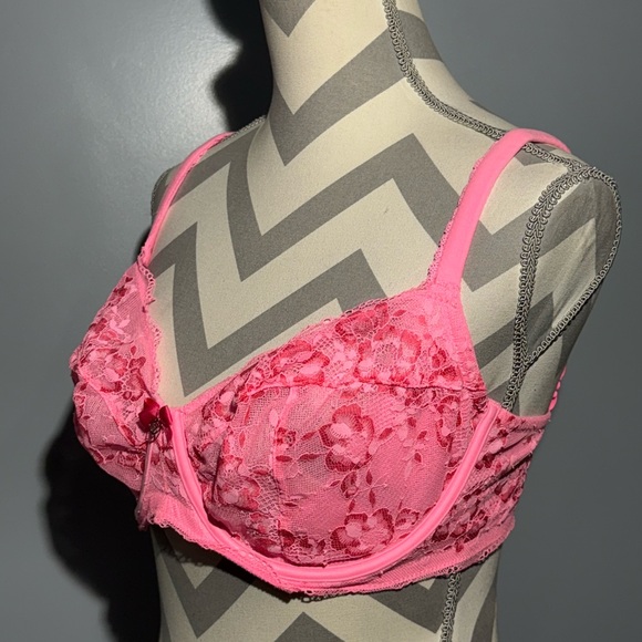 Pink Flower Lace Bra - Picture 3 of 13